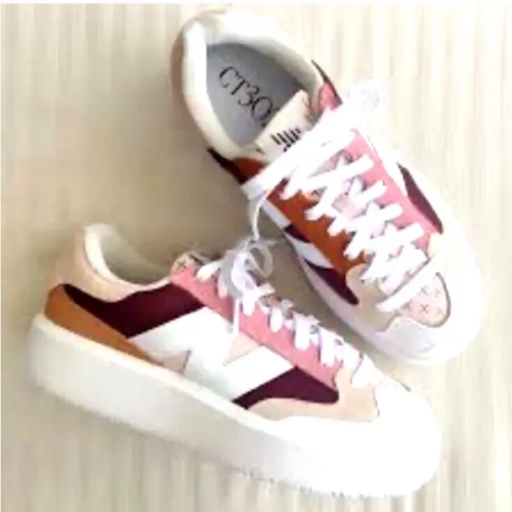 New Balance Sz M 10 W 12 Burgundy Pink Haze Sneakers Tennis Shoes Rare CT302MA